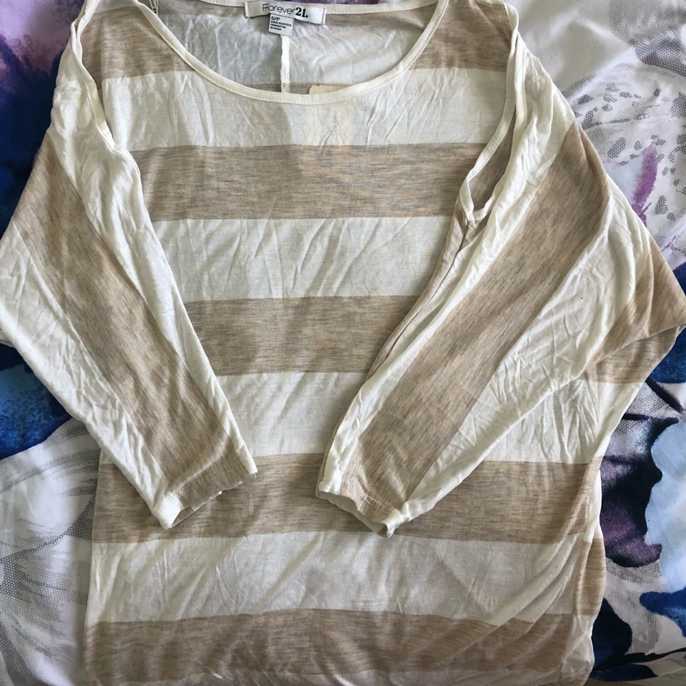 Cold shoulder top